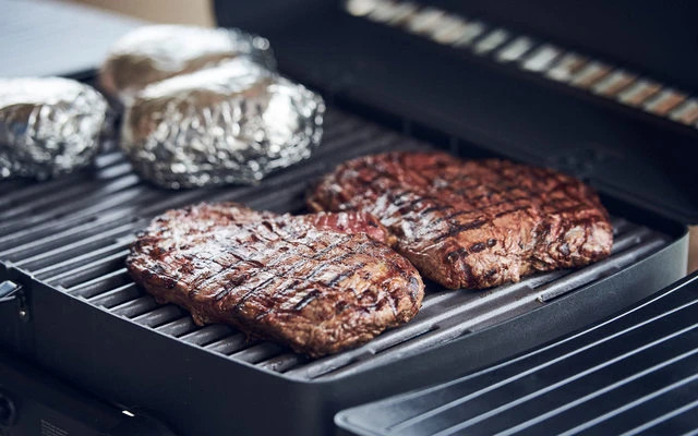 Enders Urban Pro Gasgrill 30 mbar Enders Urban Pro Gasgrill 30 Mbar -Campingausrüstung 269627 2257679