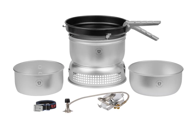 Trangia Trangiakök 25 - 9 UL Campingkochset 3- teilig mit Gasbrenner Set 1 Trangia Trangiakök 25 - 9 UL Campingkochset 3- Teilig Mit Gasbrenner Set 1 -Campingausrüstung 655665 4533849