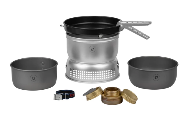 Trangia Trangiakök 25 -1 UL Campingkochset 3- teilig mit Spiritusbrenner Set 1 Trangia Trangiakök 25 -1 UL Campingkochset 3- Teilig Mit Spiritusbrenner Set 1 -Campingausrüstung 675102 4593336
